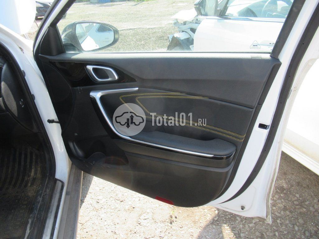 Фото KIA Xceed 62