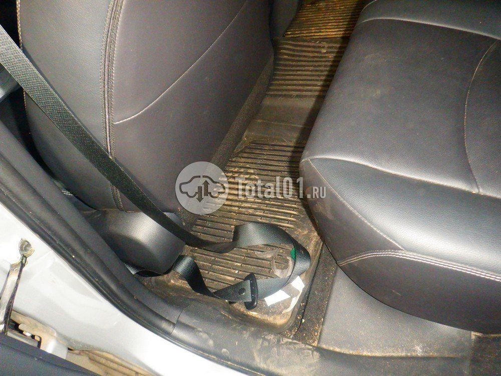Фото Toyota RAV4 64