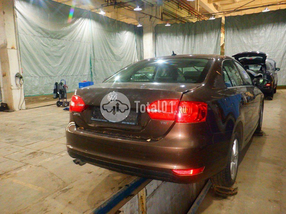 Фото Volkswagen Jetta 12