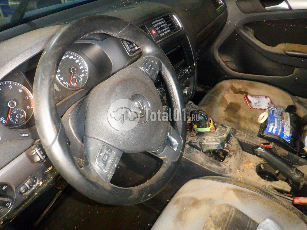 Фото Volkswagen Jetta 42