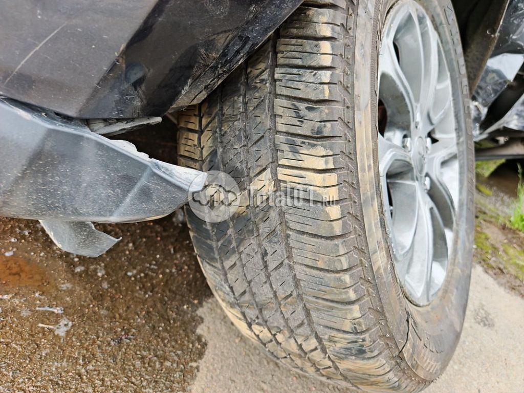 Фото Jeep Grand Cherokee 14