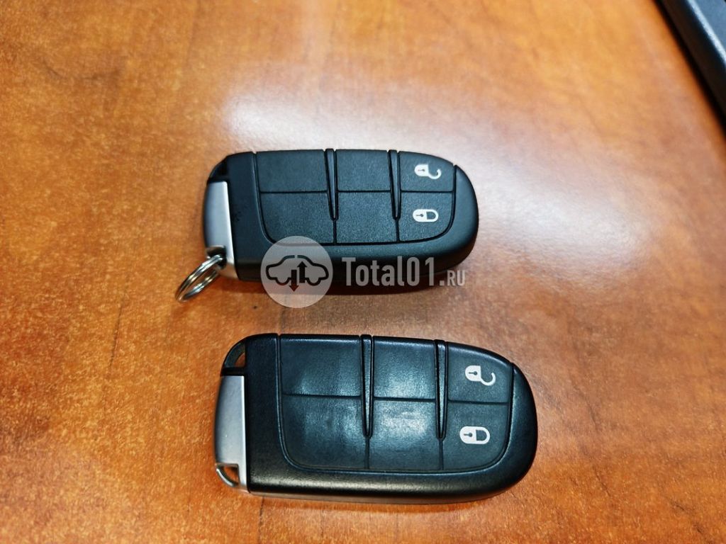 Фото Jeep Grand Cherokee 36