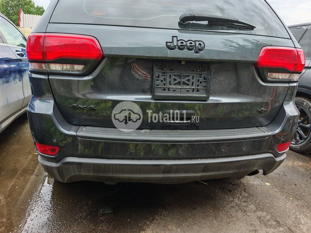 Фото Jeep Grand Cherokee 88