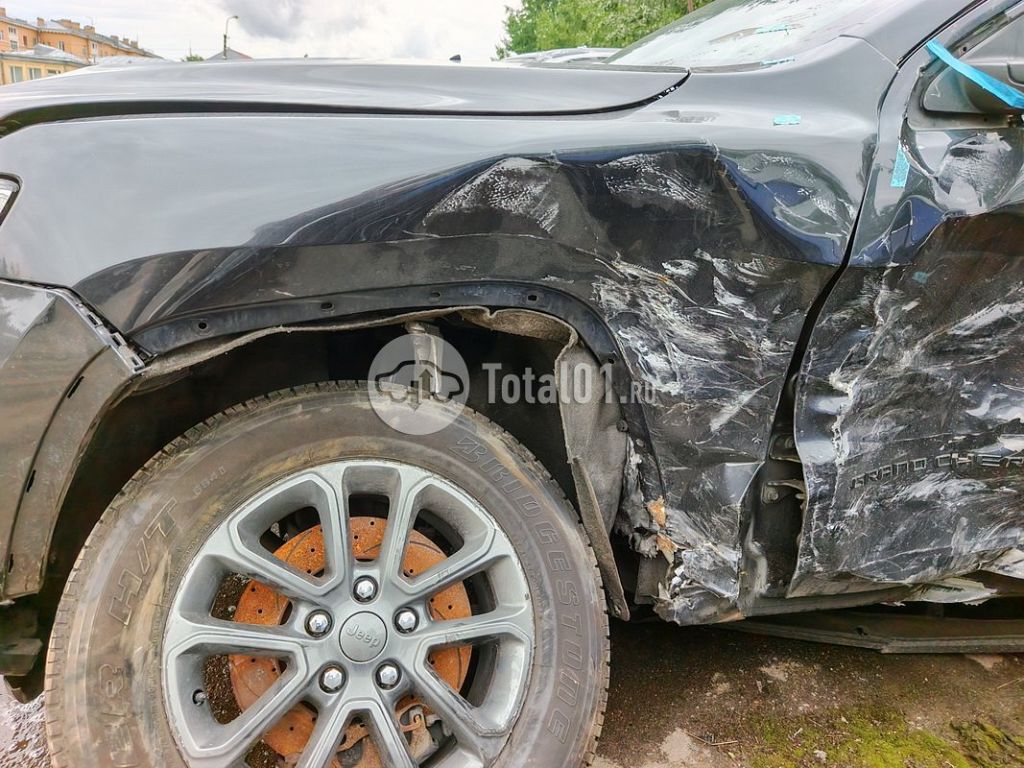Фото Jeep Grand Cherokee 124
