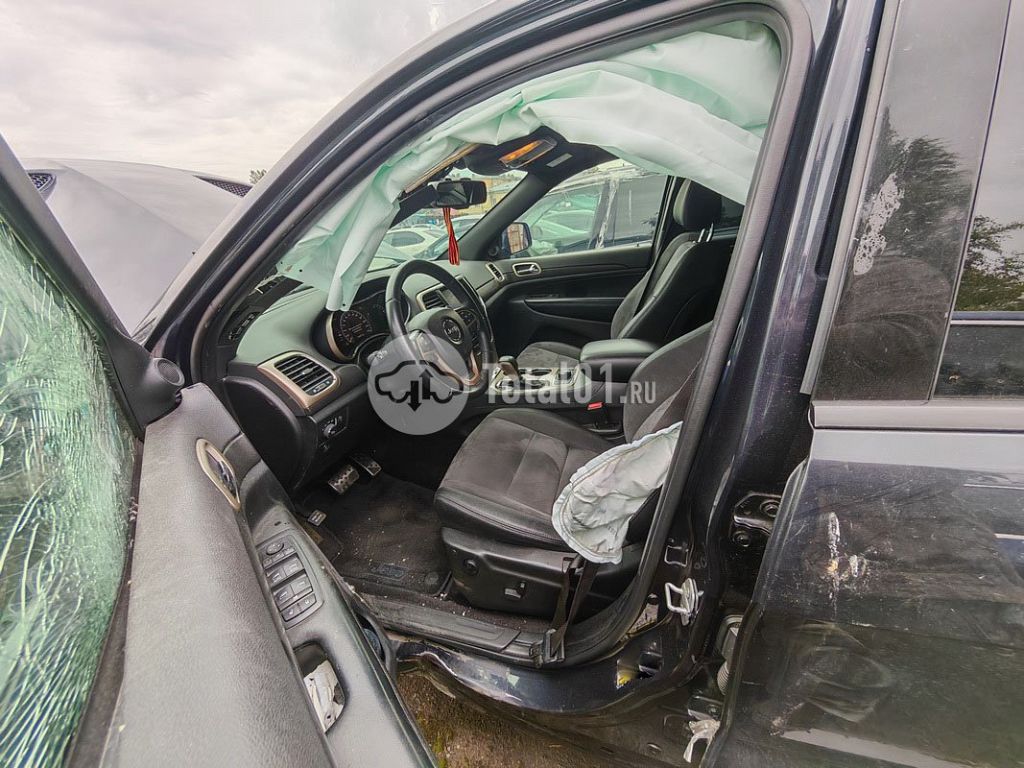 Фото Jeep Grand Cherokee 152