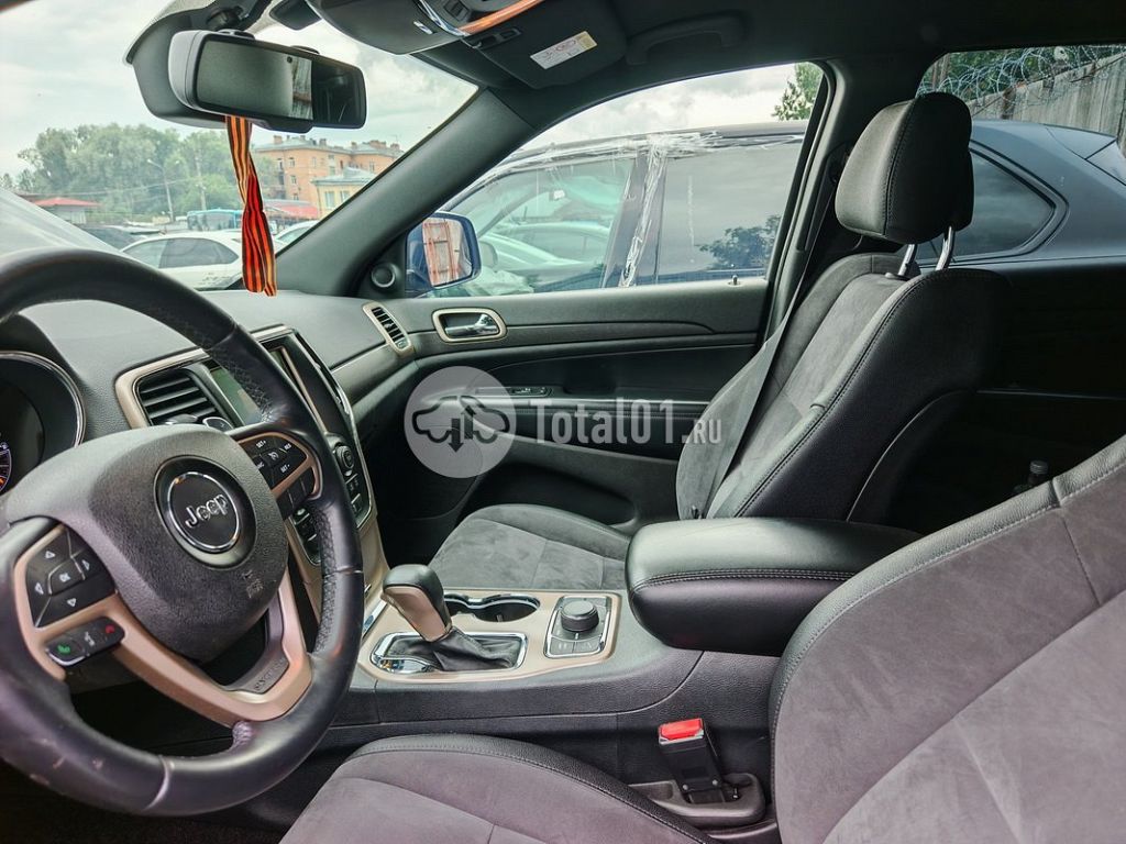 Фото Jeep Grand Cherokee 162