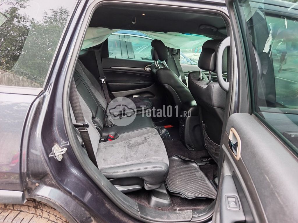 Фото Jeep Grand Cherokee 198