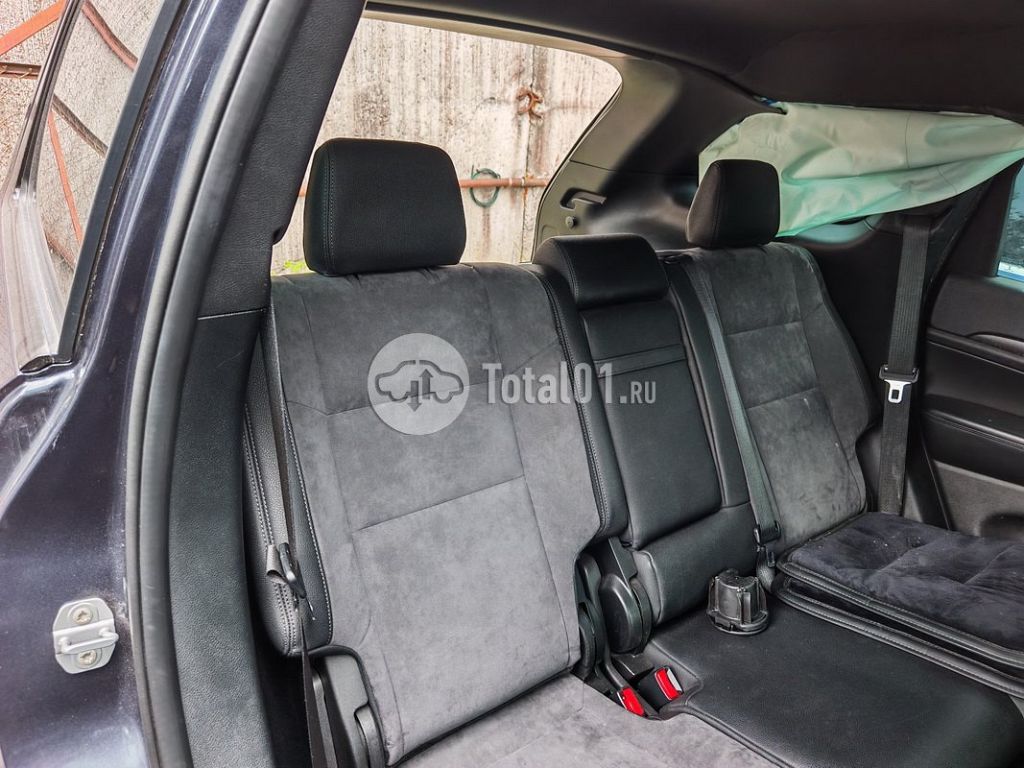 Фото Jeep Grand Cherokee 214
