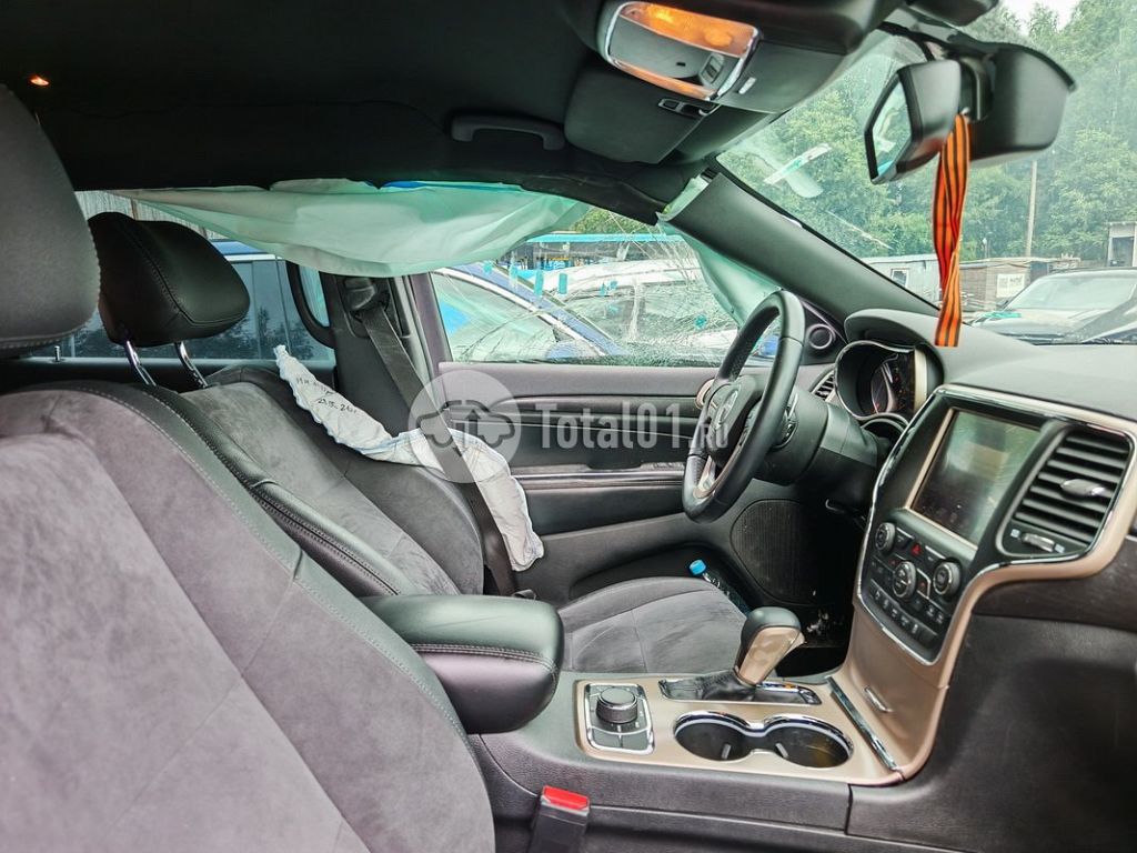 Фото Jeep Grand Cherokee 222