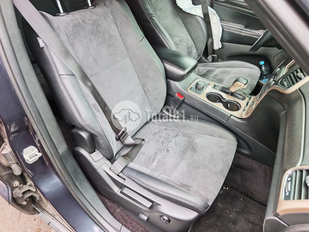 Фото Jeep Grand Cherokee 228