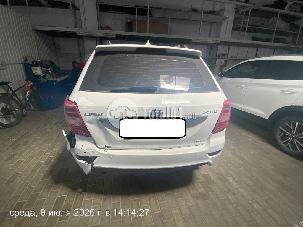 Фото LIFAN X60 10