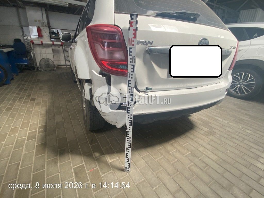 Фото LIFAN X60 14