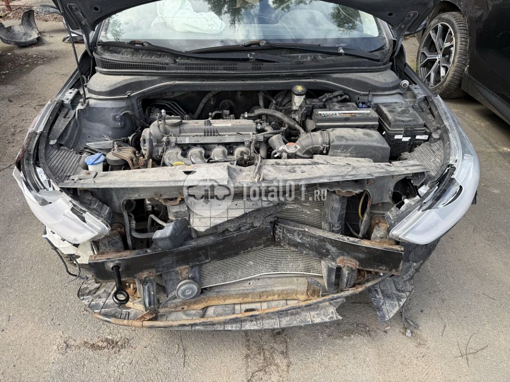 Фото Hyundai Solaris 40