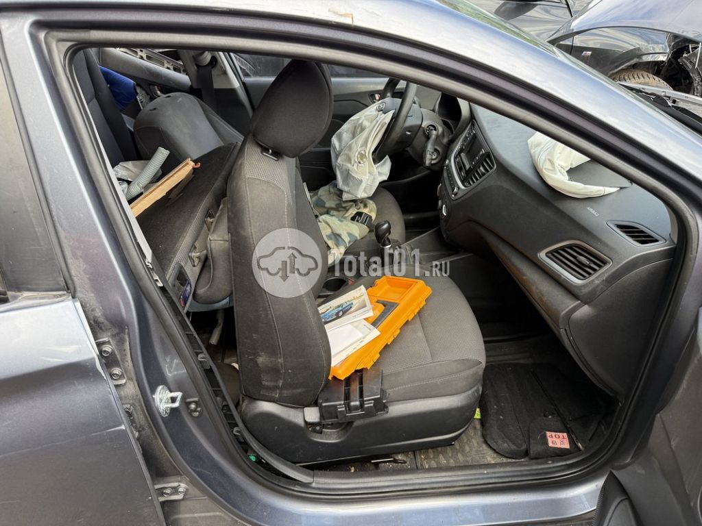 Фото Hyundai Solaris 86