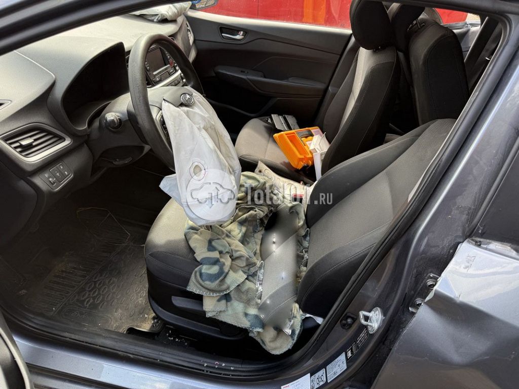 Фото Hyundai Solaris 134