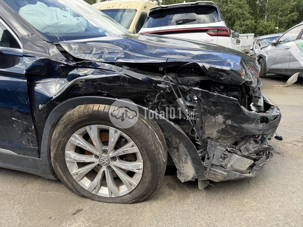 Фото Volkswagen Tiguan 22