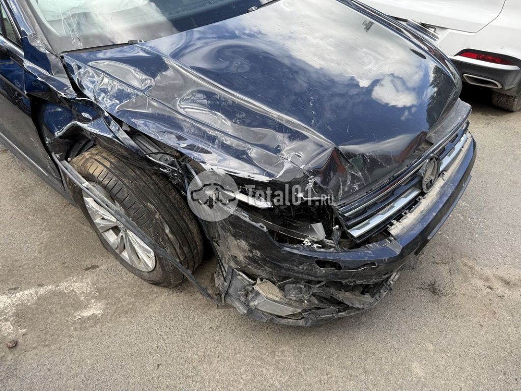 Фото Volkswagen Tiguan 28