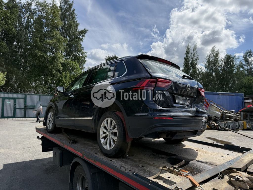 Фото Volkswagen Tiguan 48