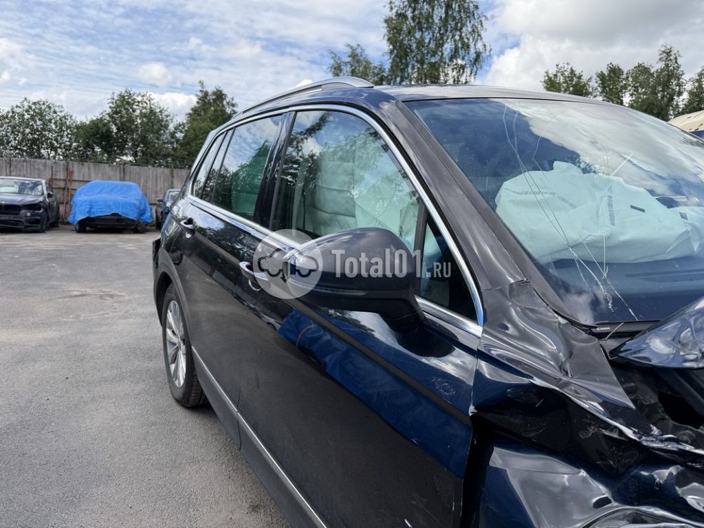 Фото Volkswagen Tiguan 64