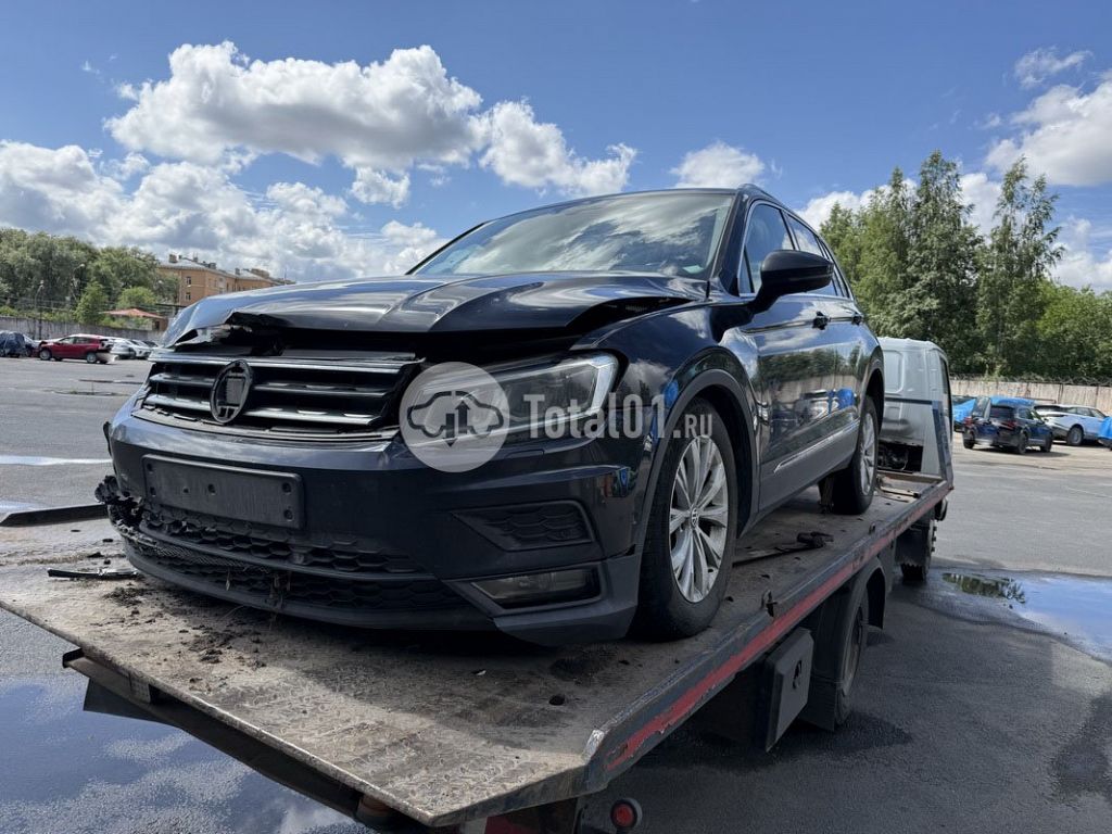 Фото Volkswagen Tiguan 70