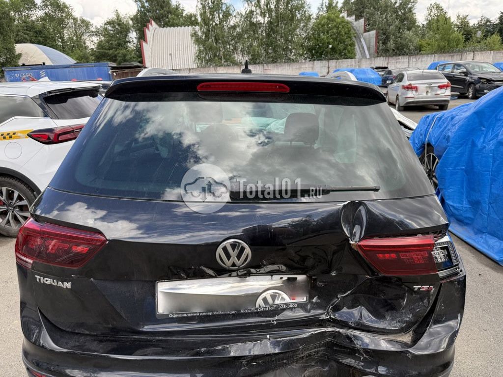 Фото Volkswagen Tiguan 76