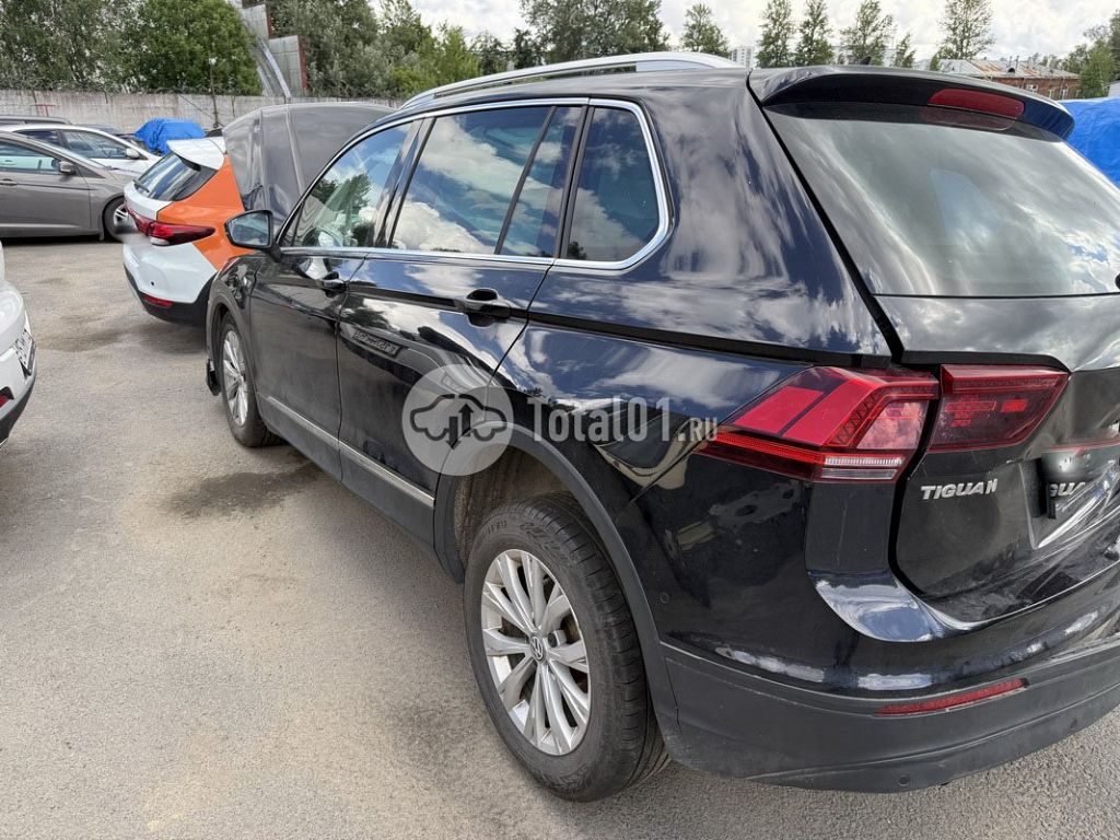 Фото Volkswagen Tiguan 84