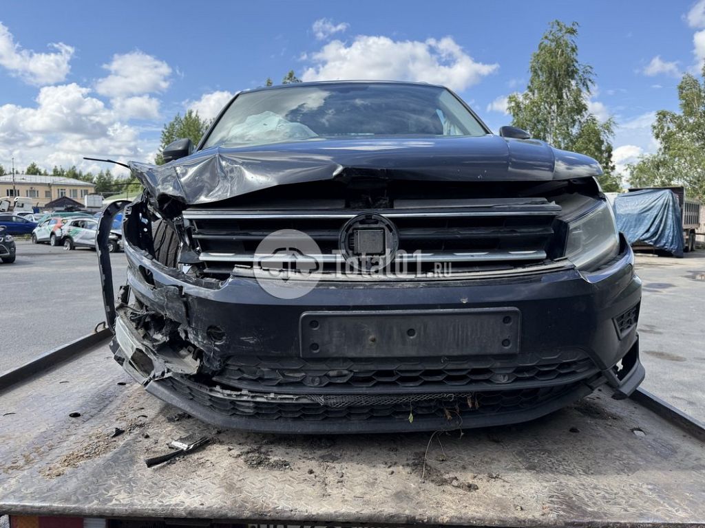 Фото Volkswagen Tiguan 92