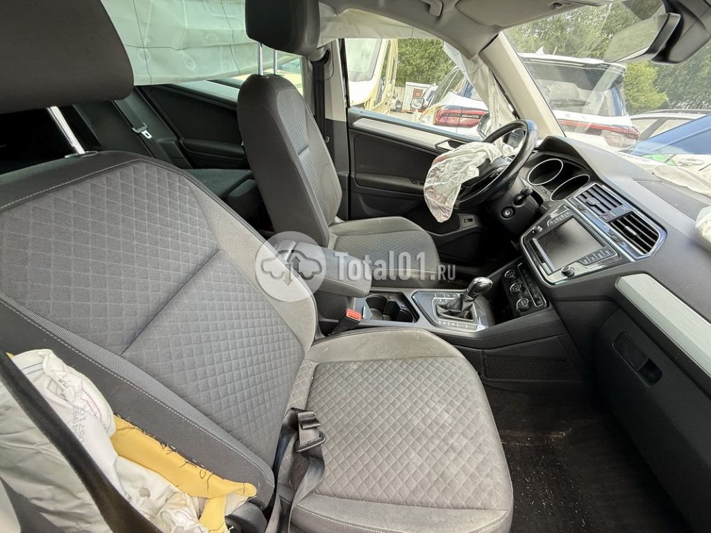 Фото Volkswagen Tiguan 106