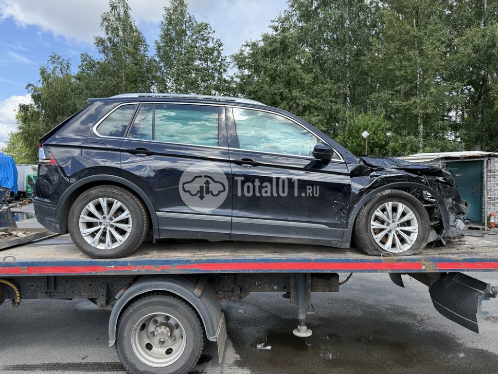 Фото Volkswagen Tiguan 114