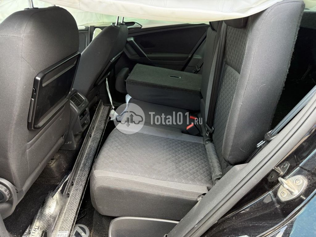 Фото Volkswagen Tiguan 142