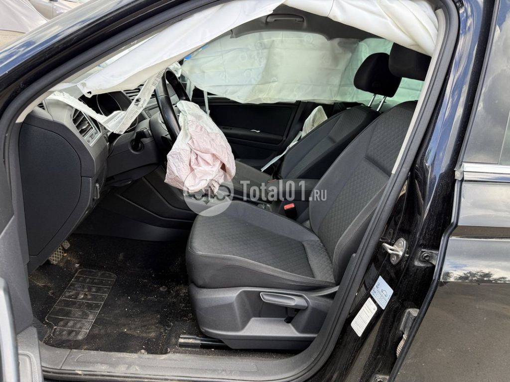Фото Volkswagen Tiguan 156