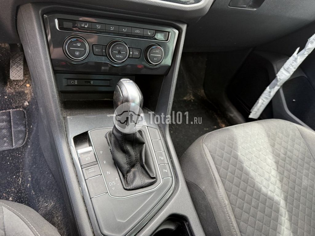 Фото Volkswagen Tiguan 162