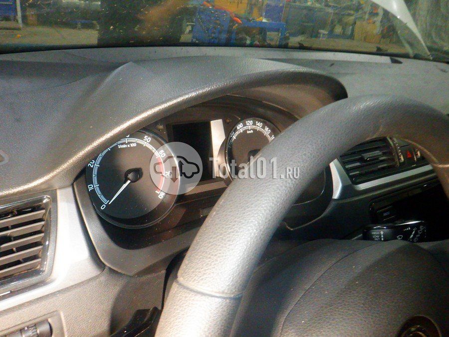 Фото Skoda Rapid 40