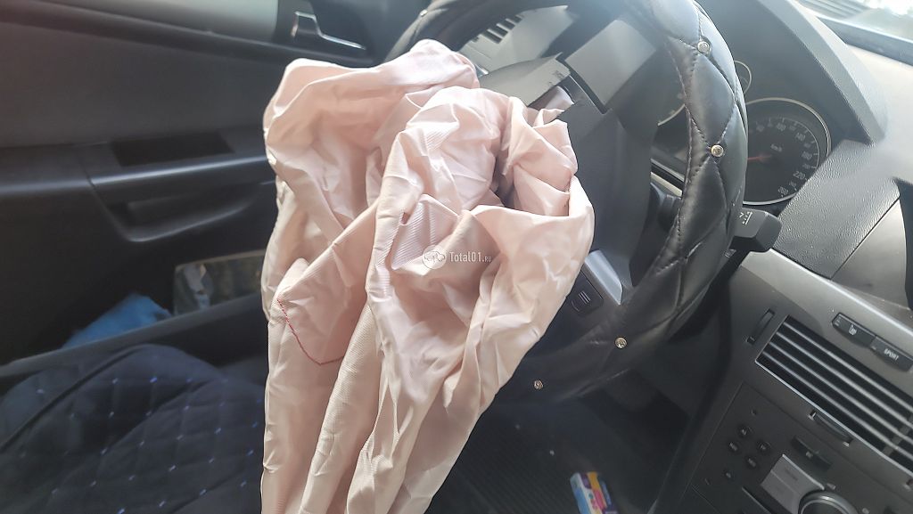 Фото Opel Astra 46