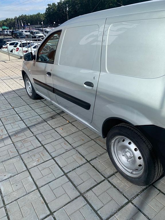 Фото ВАЗ (LADA) Largus 10