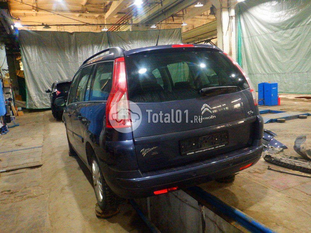 Фото Citroen C4 Picasso 12