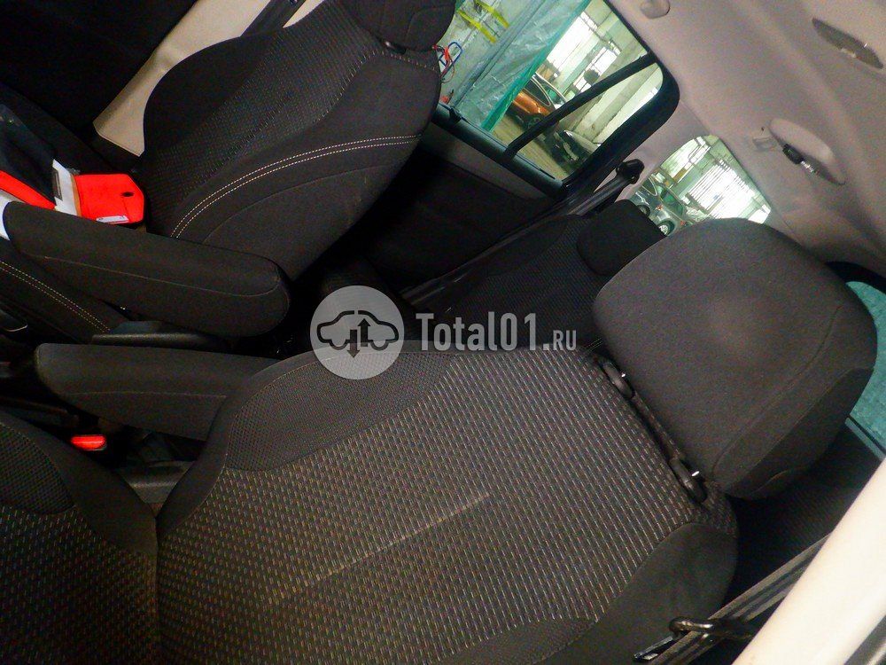 Фото Citroen C4 Picasso 56