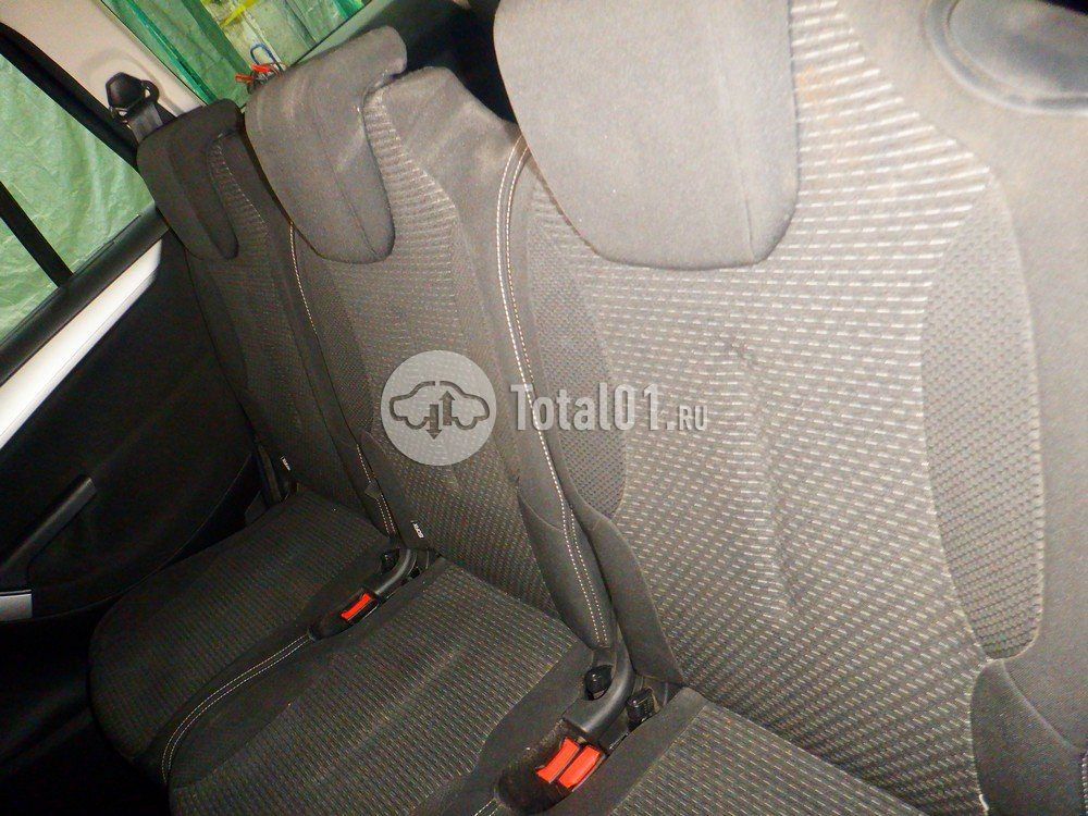 Фото Citroen C4 Picasso 70