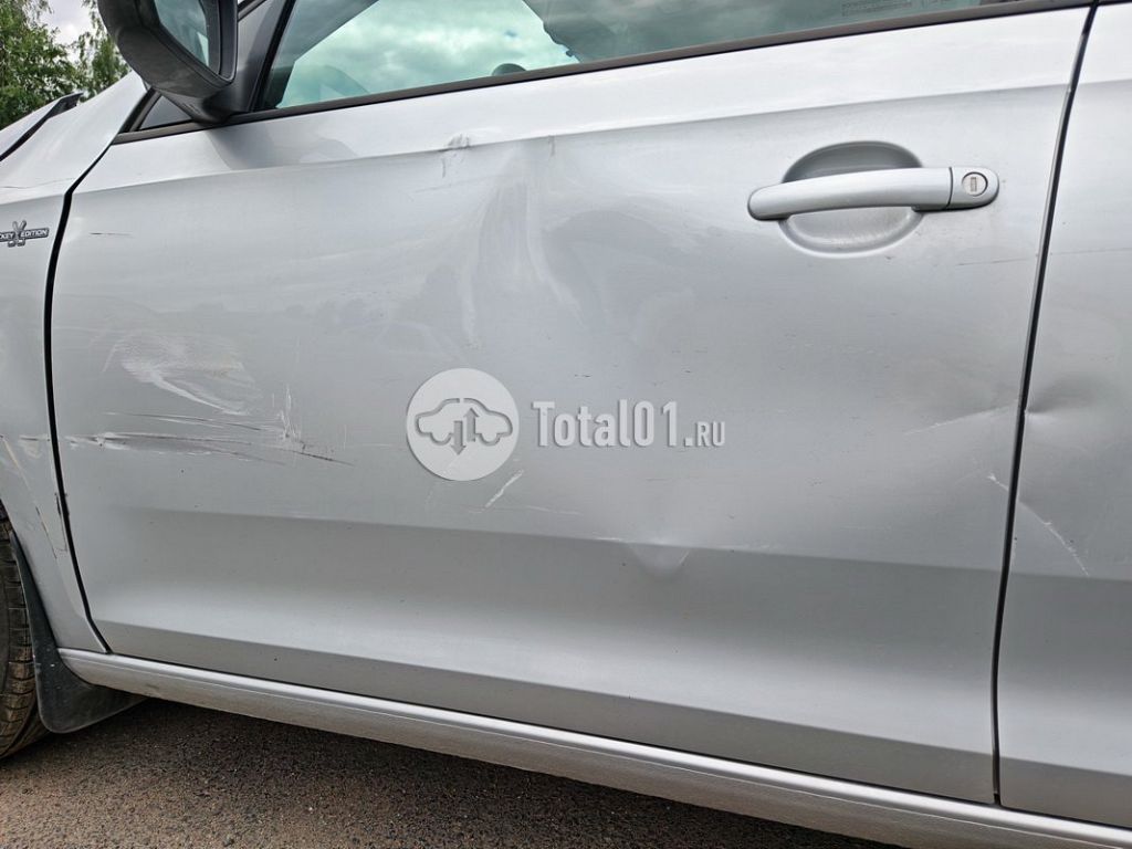 Фото Skoda Rapid 42