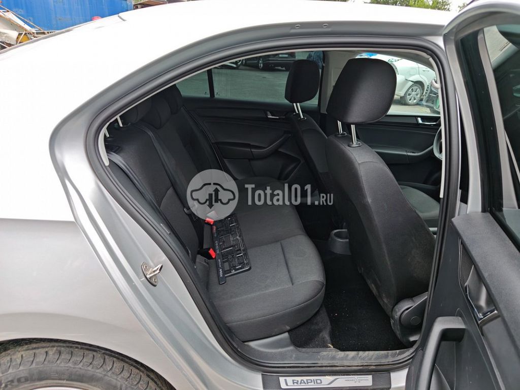 Фото Skoda Rapid 128