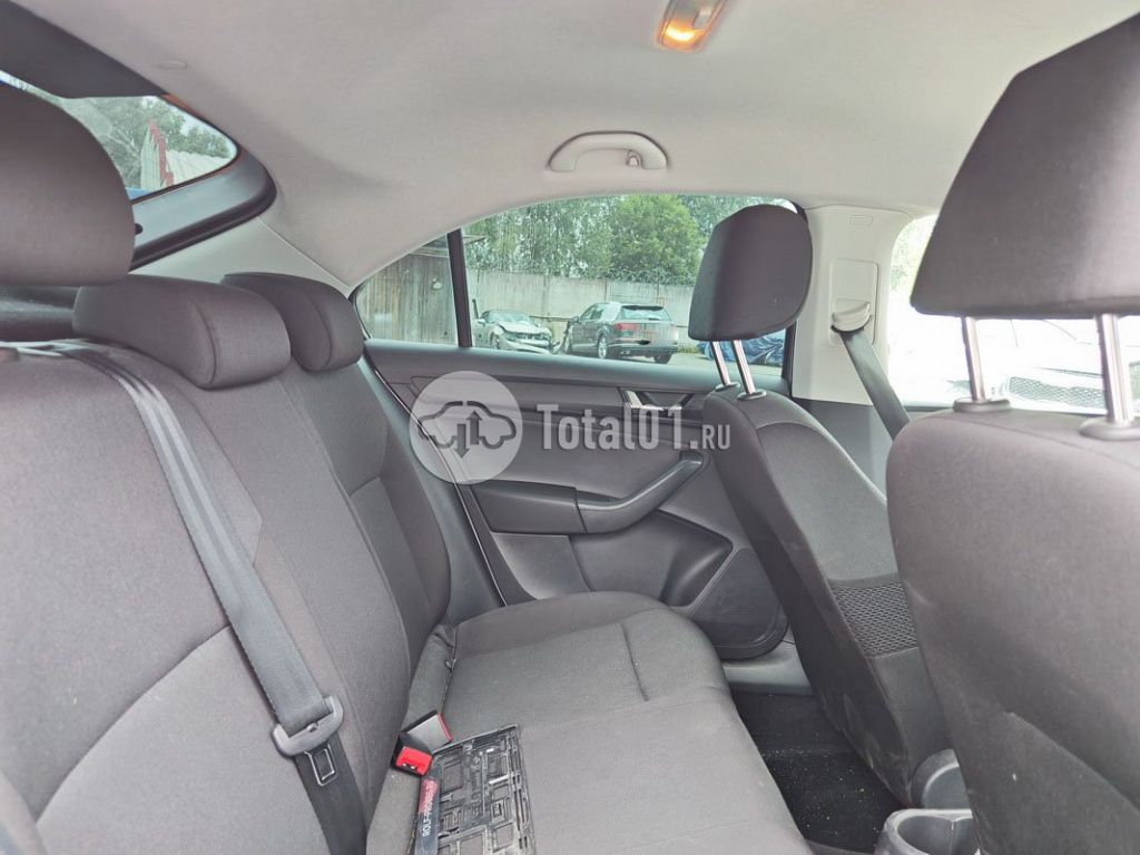 Фото Skoda Rapid 136