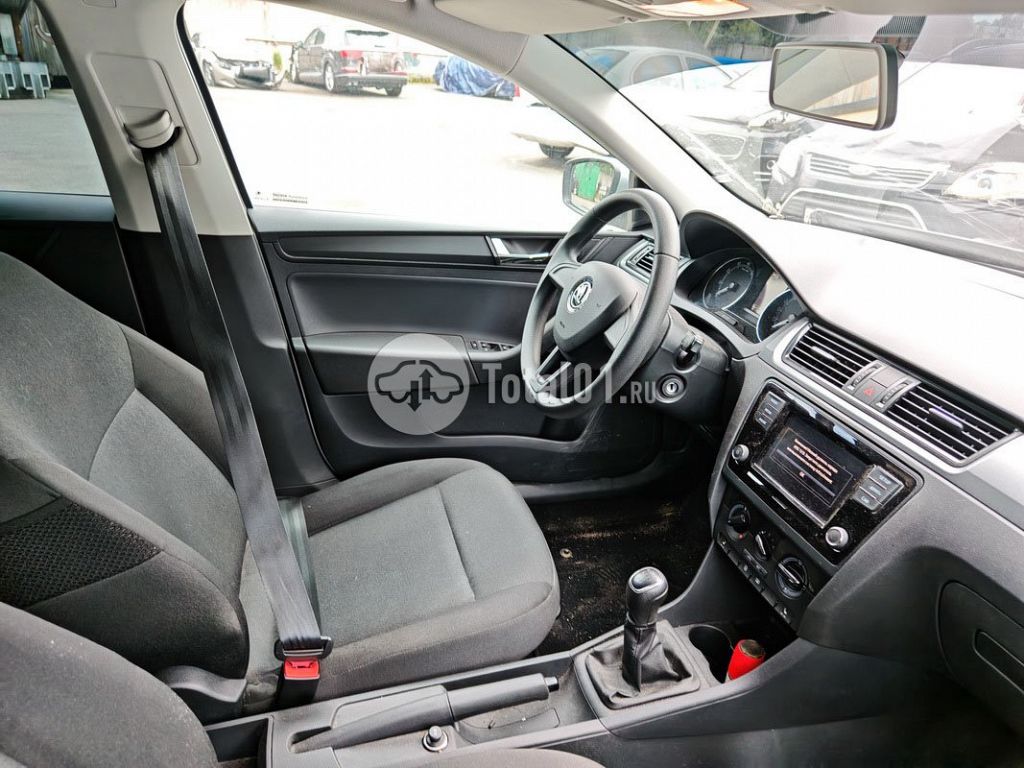 Фото Skoda Rapid 142