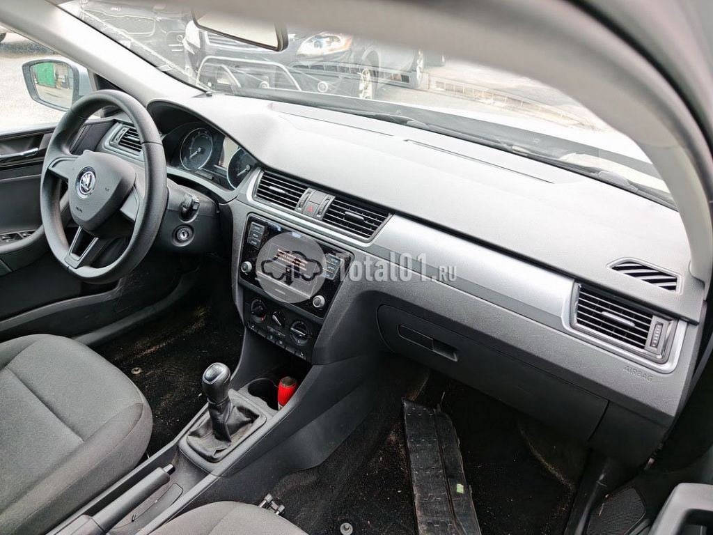 Фото Skoda Rapid 144