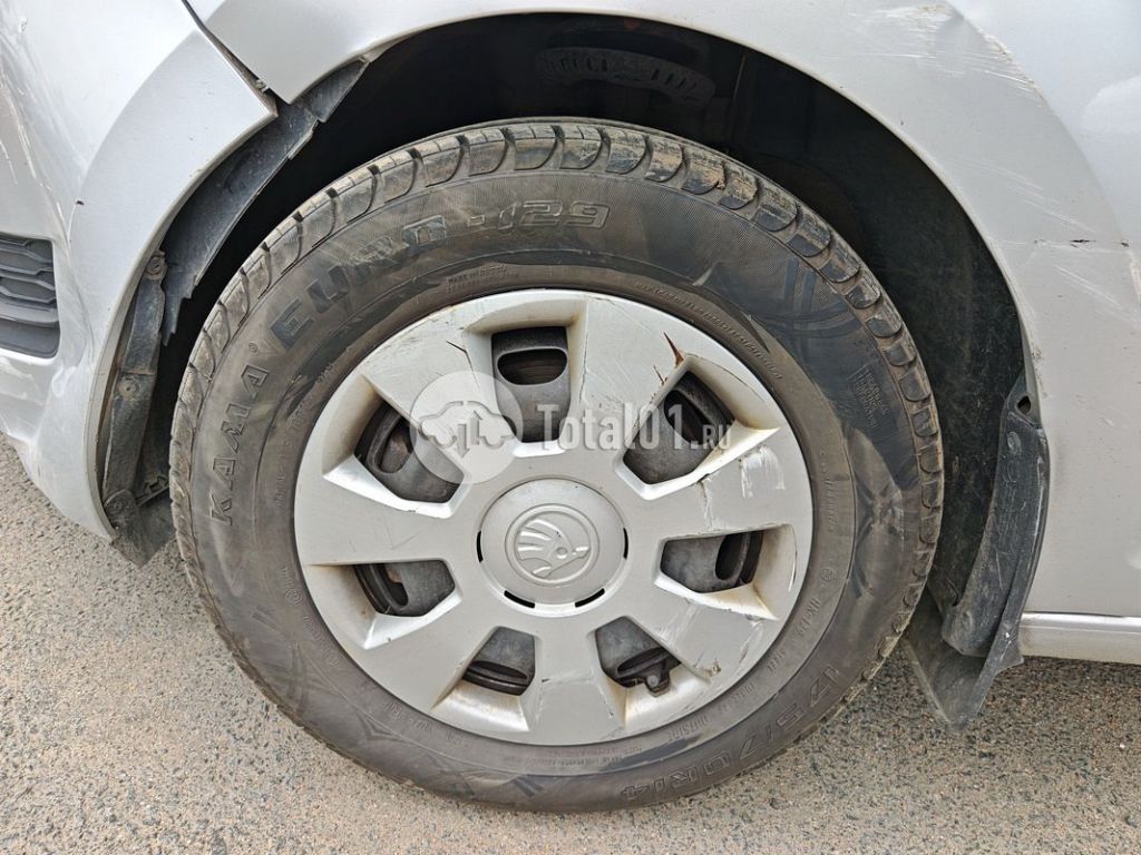 Фото Skoda Rapid 152