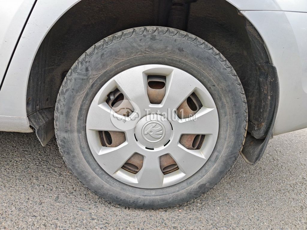 Фото Skoda Rapid 166