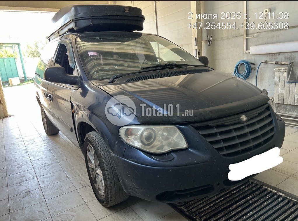 Фото Chrysler Voyager 6