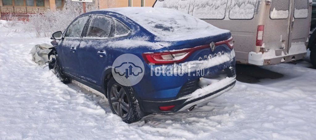 Фото Renault Arkana 6
