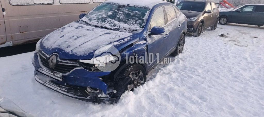 Фото Renault Arkana 10