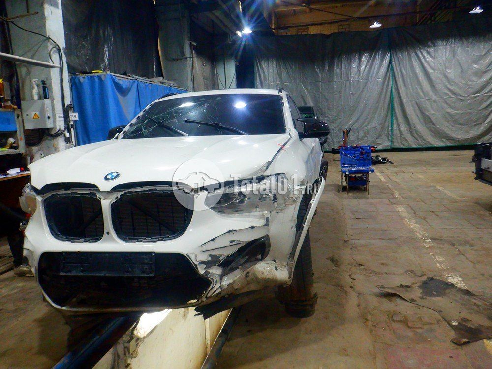 Фото BMW X4 6