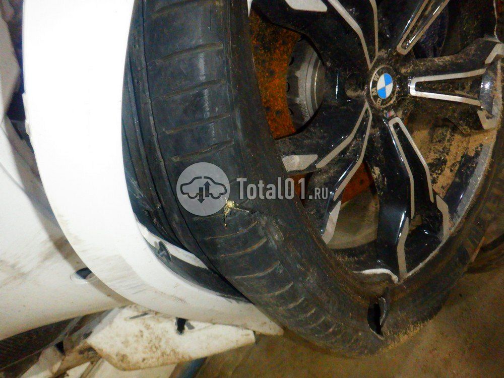 Фото BMW X4 40